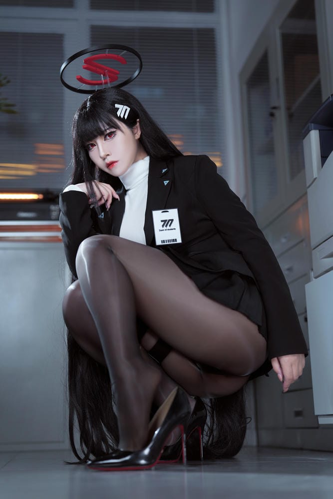 半半子 - 碧蓝档案 调月莉音 [60P8V-477M] 1 (24).jpg